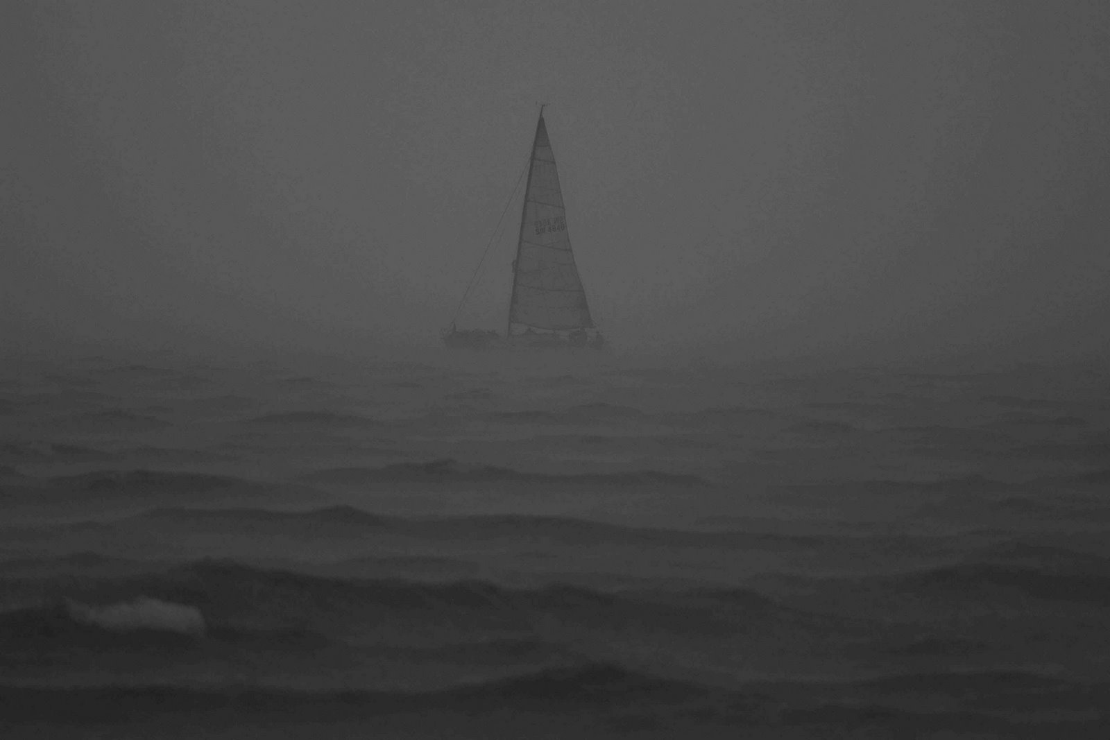 [Boat+Bare+Headed+in+Squall+Western+Circuit+Day+2+145.jpg]