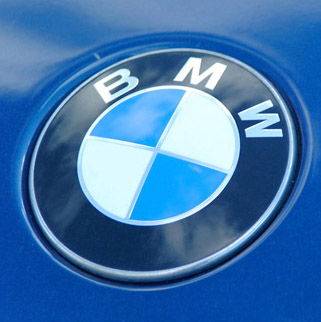 [BMW-Badge_web.jpg]