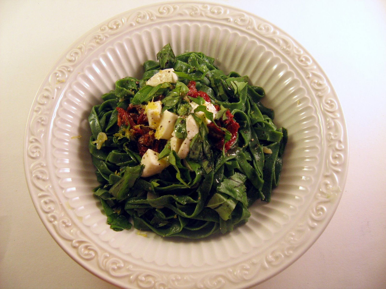[spinach+pasta+041.jpg]