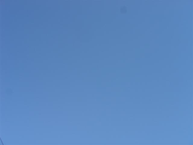 [05+12+2007+ciel+bleu+(Small).jpg]