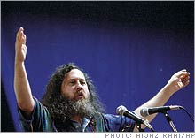 [Richard_Stallman.ap.03.jpg]