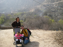 Thuy, Dave & Cameron at the Lanzhou Zoo