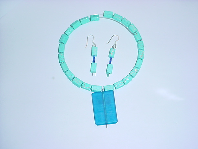 [blue+choker-earrings.JPG]