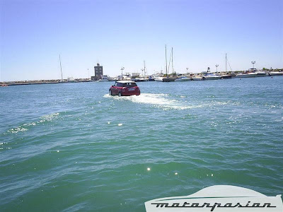 BMWs Mini Cooper boat.jpg