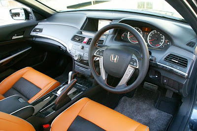 Honda Accord Modulo interior.jpg
