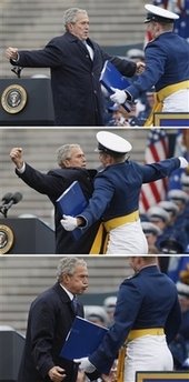 [Bush+at+Air+Force+Academy+graduation,+5.28.08++7.jpg]