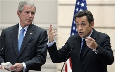 [Bush+&+Sarkozy,+6.14.08++2.jpg]