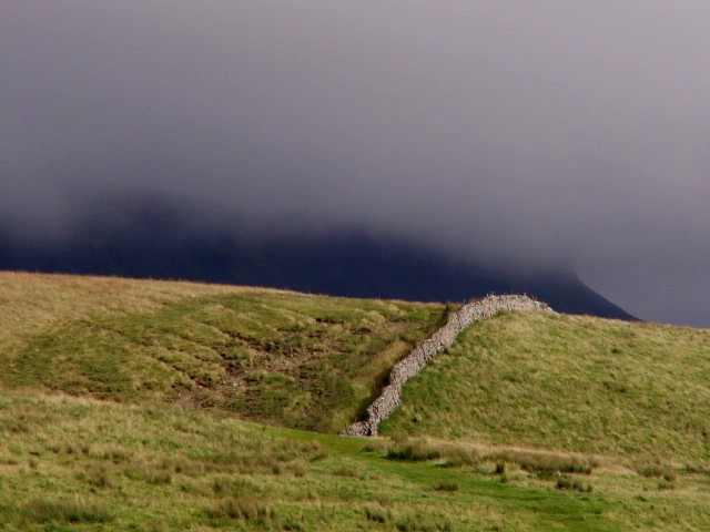 [5l+the+summit+of+pen-y-ghent+appears+through+the+low+cloud+looking+dark+and+foreboding.jpg]