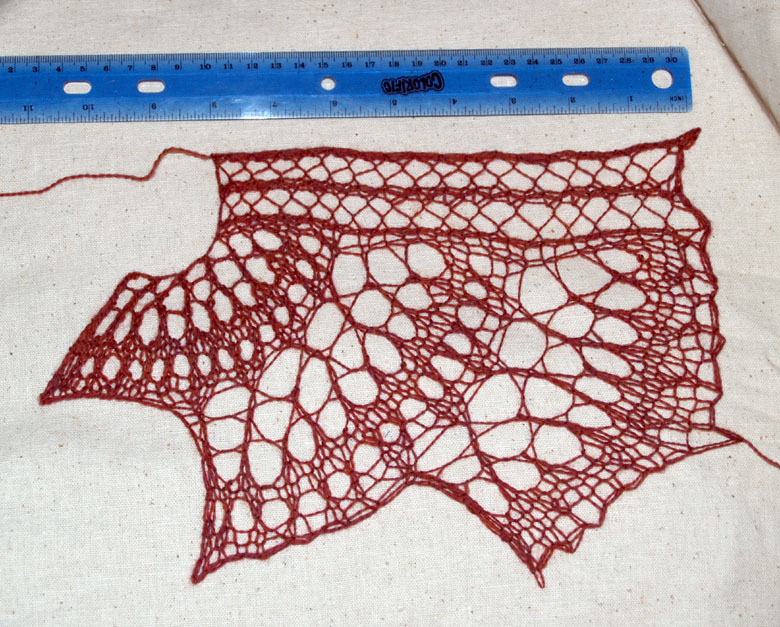 [Wide+Point+Lace+Edging+from+VLT-low.jpg]