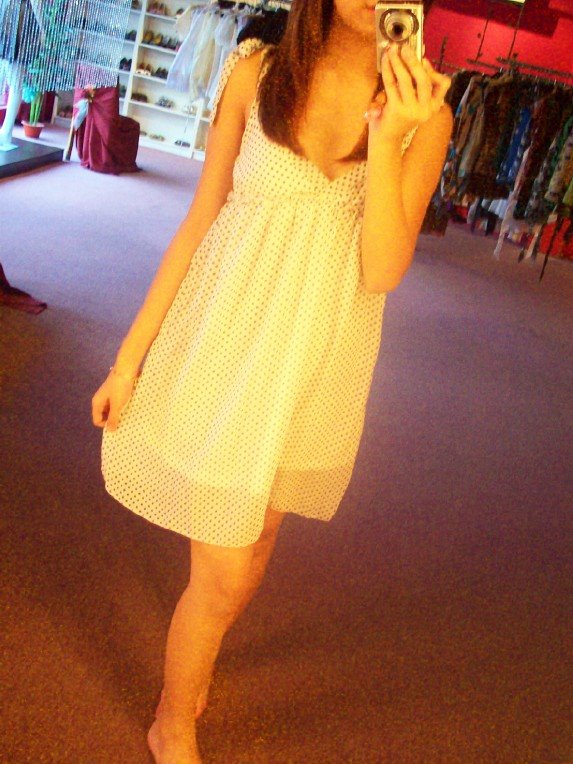 [poise+-+polka+dress+white.jpg]