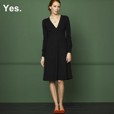 [yes+black+dress.jpg]