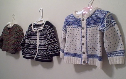 [baby+sweater+wall+art.png]