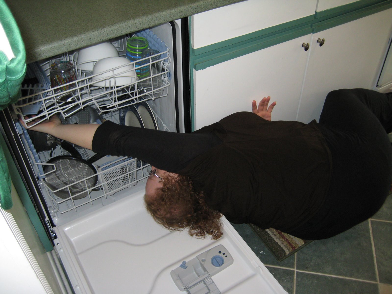 [Dishwasher2.JPG]