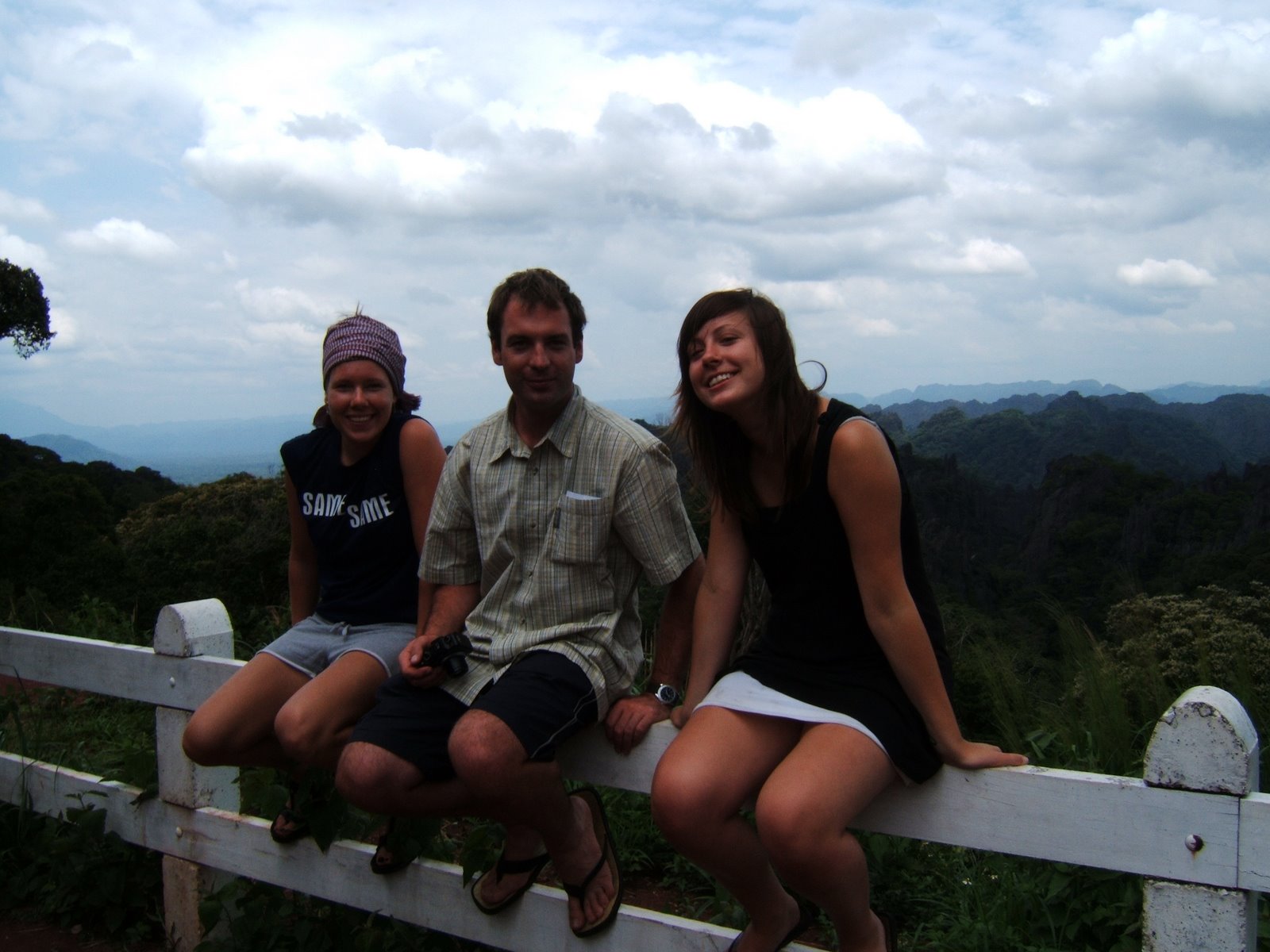 [Laos--+Kim,+Sam,+Jenni,+in+rock+forest.JPG]