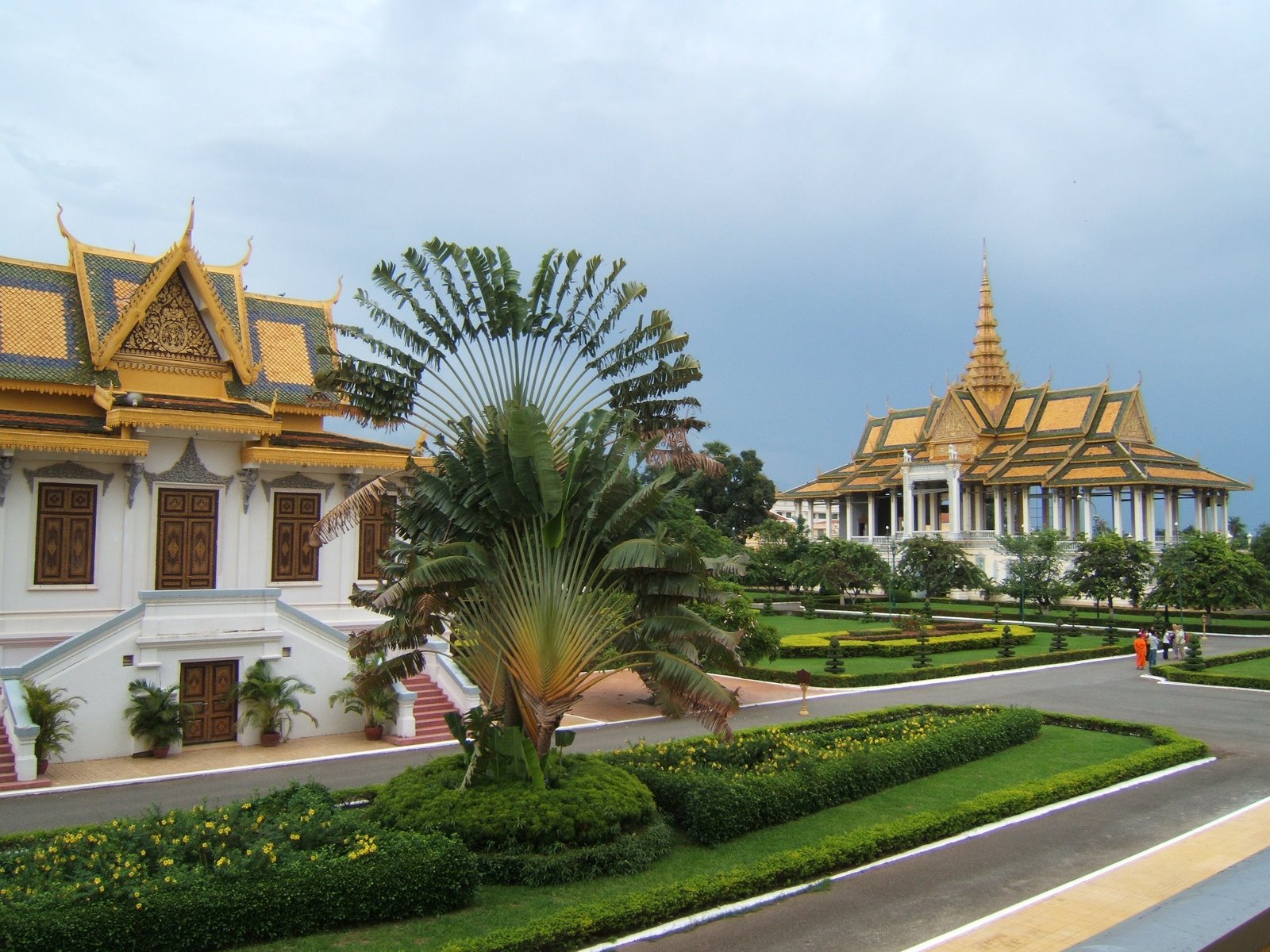 [Phnom+Penh--+Royal+Palace--+Chan+Chhaya+Pavilion.JPG]
