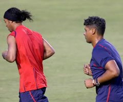 [Ronaldinho+-+Sport.jpg]