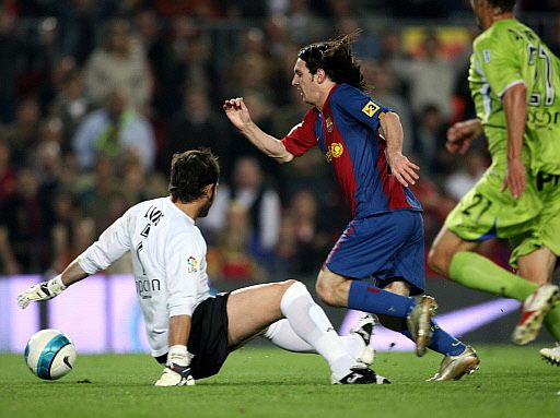[Messi+golazo+-+AFP.jpg]