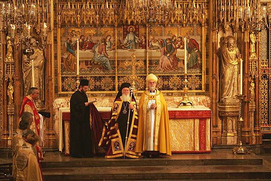 [Rowan+Williams+with+Ecumenical+Patriarch.jpg]