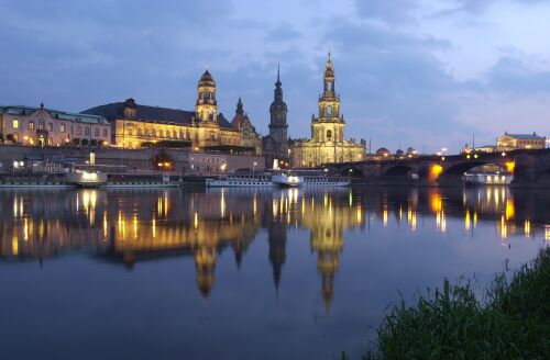 Dresden_in_the_evening.jpg