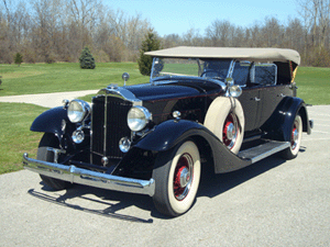 [1933+Packard+Eight+Dual+Windshield+Phaeton.gif]