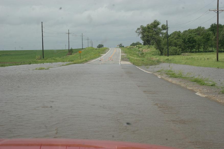[Flooded+road+25%.JPG]