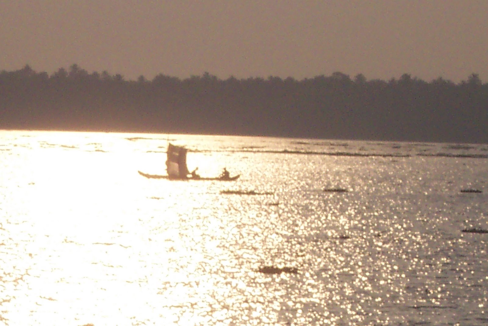 [sunset+boat.JPG]