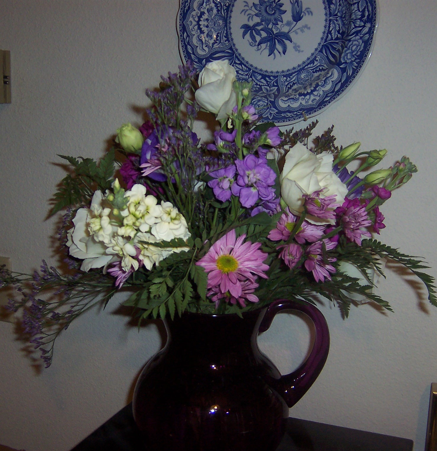 [Mother's+Day+2008+flowers+from+Matt.JPG]