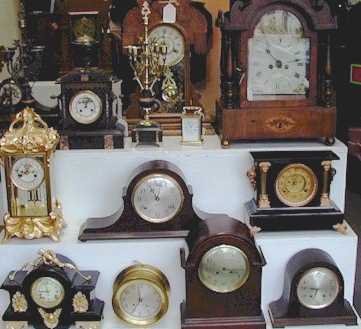 [antique+clocks.jpg]