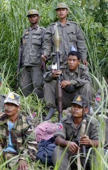 [Thai+troops+trespassing+into+Cambodia+10+(Reuters).jpg]