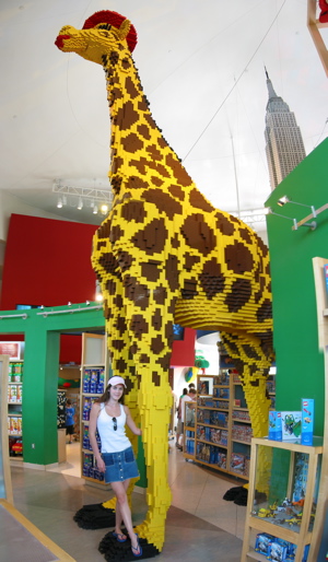 [Legoland_Lisa&Giraffe.jpg]