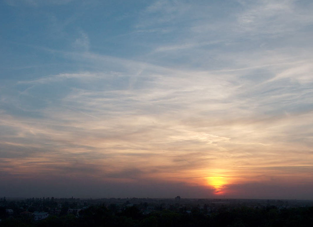 [Chitila+Sunset+08b.jpg]