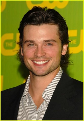 [tom-welling-cw-launch-party-04.jpg]