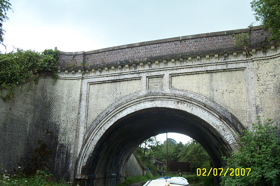 [July+2007+007+Hazelhurst+Aqueduct.jpg]