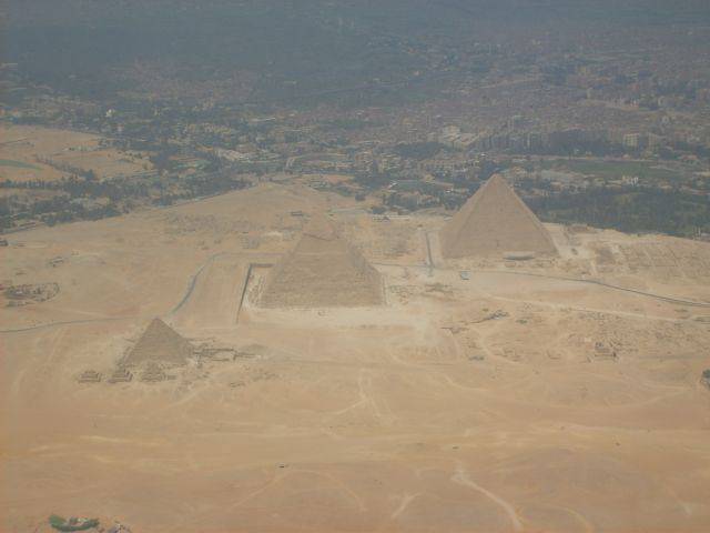 [pyramids2.jpg]