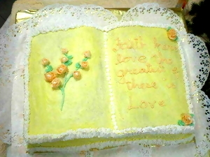 [groom+cake.JPG]