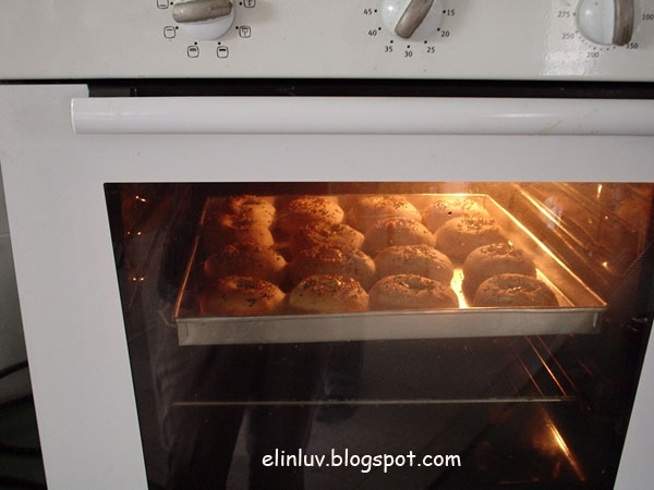 [baking-in-the-oven.jpg]