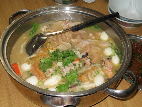 Seafood Porridge/Noodle海鲜粥/面食
