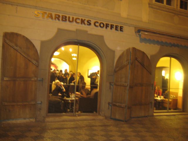 [Starbucks+side+window.jpg]