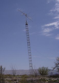 [antenna+tower.jpg]