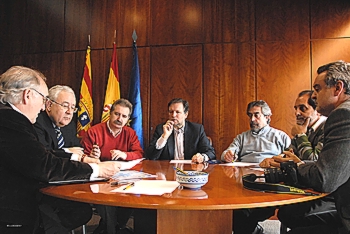 [reunión+gabinete+crisis+Gobierno+de+Aragón.jpg]