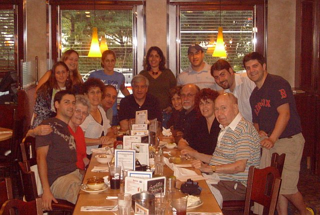 [family+at+diner+july+2008.jpg]