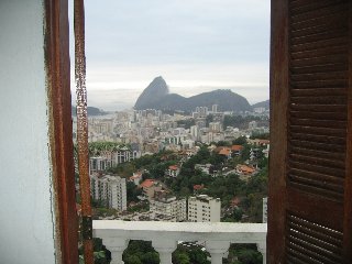 [favela+vista_320x240.jpg]
