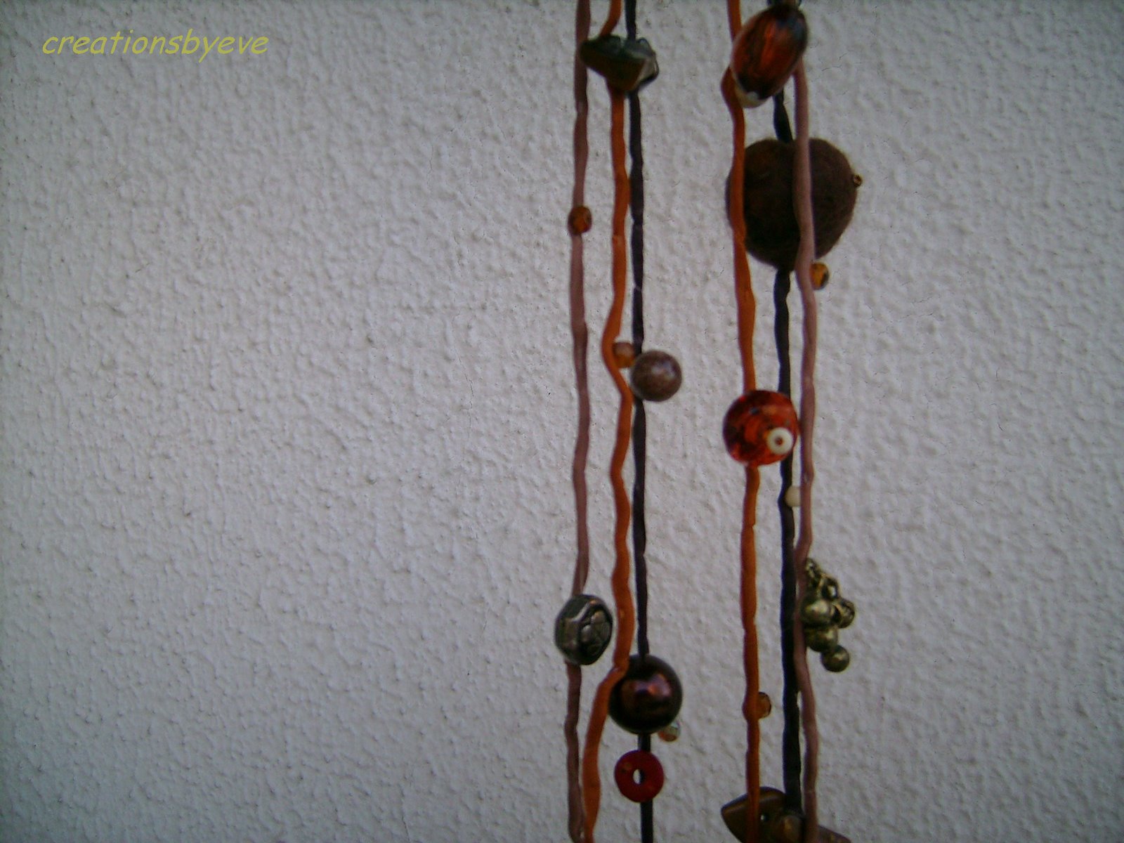 [brown+necklace1_1.jpg]