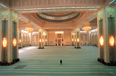 [kuwait_grand_mosque_gallery_inner_view_009.jpg]