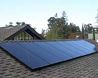 [akeena-andalay-solar-power-panel-house-roof-bg.jpg]