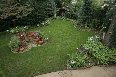 [perfect+backyard.jpg]
