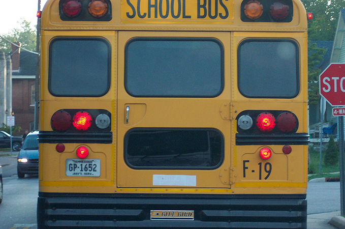 [school-bus.jpg]