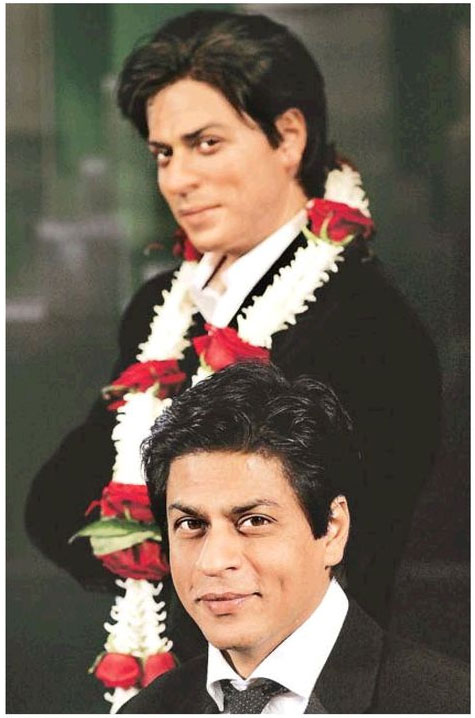 [Statue-of-SRK-at-Tussauds2.jpg]