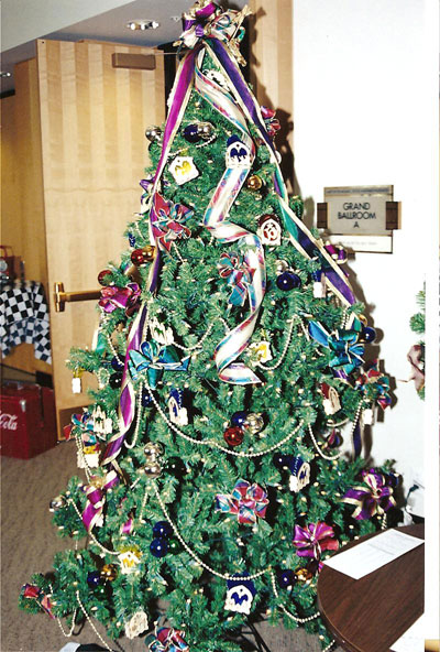 [Christmas-tree.jpg]