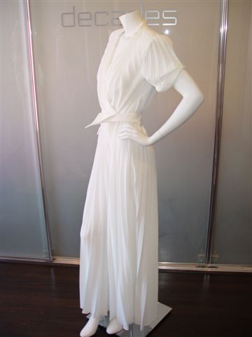 [THIERRY+MUGLER+PLEATED+WHITE+GLAMOUR+DRESS+WITH+ROLLED+SLEEVE+-+2.JPG]
